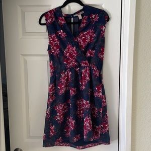 Forever 21 contemporary Navy Blue Floral dress